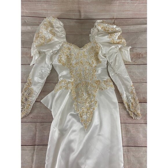 Vintage 90's Demetrios Beaded Puff Sleeve Wedding Dress W/Detachable Train - 0 - Picture 2 of 16